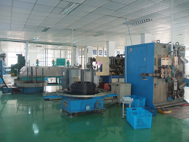 全自動卷簧(huang)機